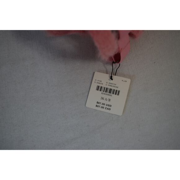 Love Stories Size 36A B Bralette Lightweight Soft Fuzzy Pink Intimates New - Picture 4 of 4